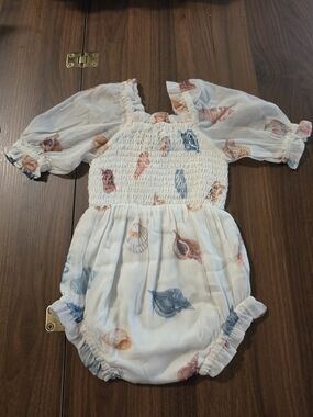 JessaKae Senna Seashell Baby Romper NWOT